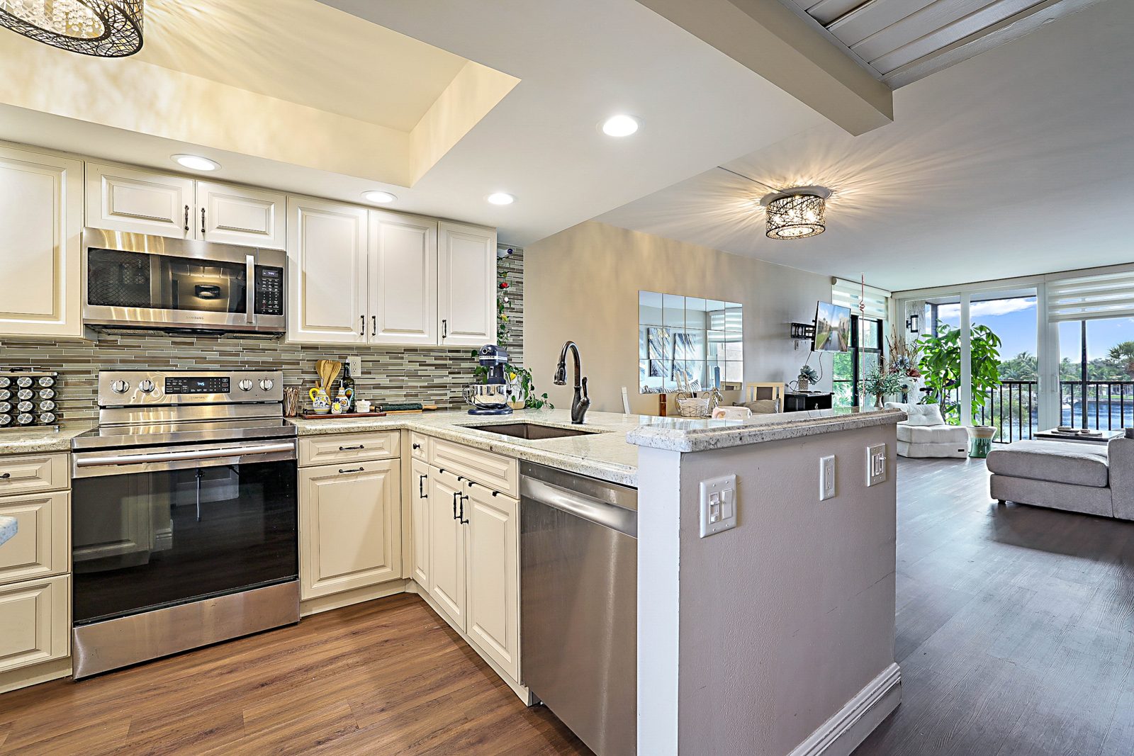 8 Royal Palm Way 301 Boca Raton - photo 6