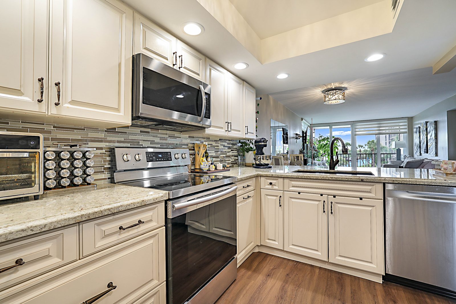 8 Royal Palm Way 301 Boca Raton - photo 7